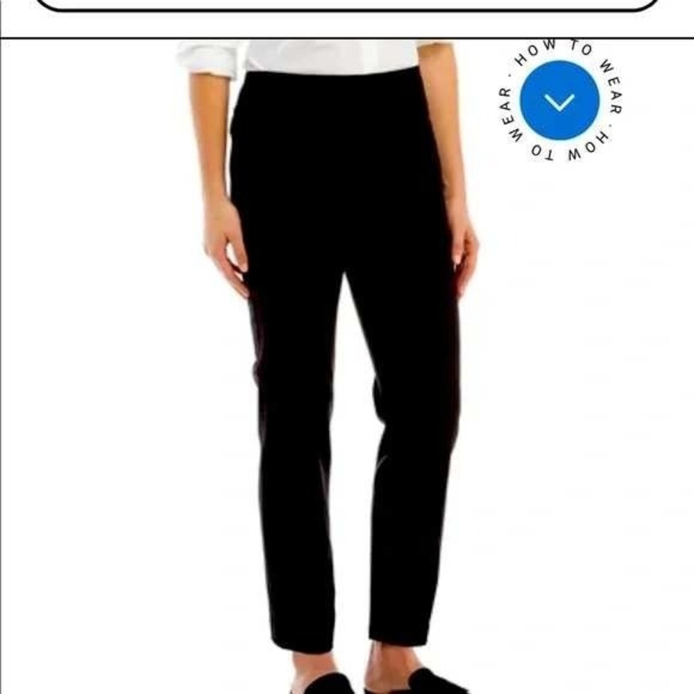 NWT‎ Crown & Ivy Ashley Women's Black Pull On Elastic Waist Ankle Pants Size 12